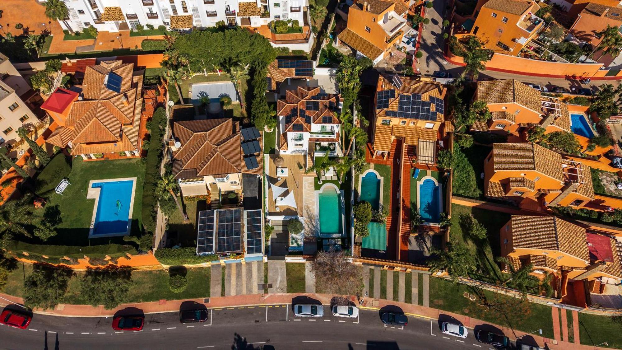 Vacation Marbella I Sunny Camelia Villa Heated Pool, Recently Renovated, Best Residential Neighborhood In Benalmadena, Short Walk To The Beach, Cinema Room Eksteriør bilde