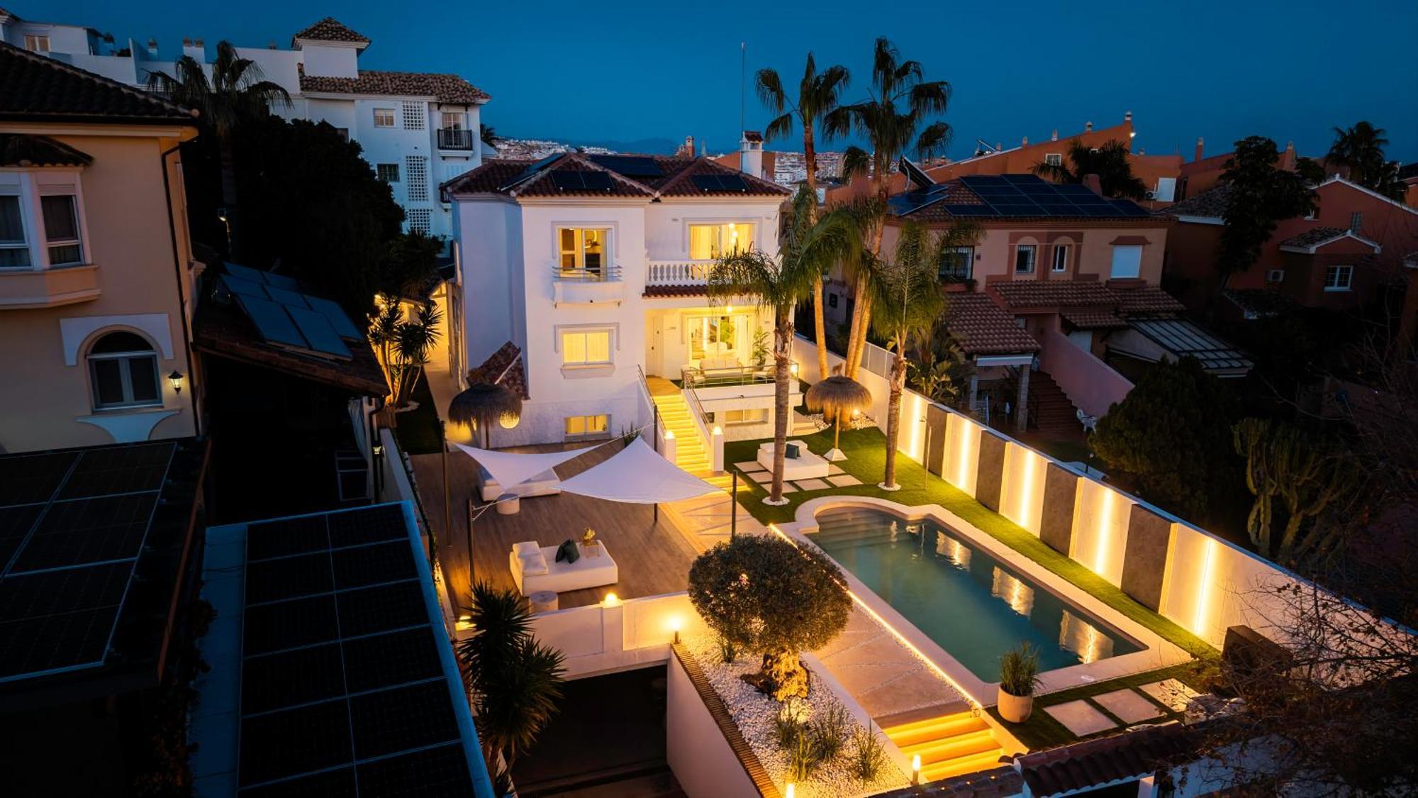 Vacation Marbella I Sunny Camelia Villa Heated Pool, Recently Renovated, Best Residential Neighborhood In Benalmadena, Short Walk To The Beach, Cinema Room Eksteriør bilde