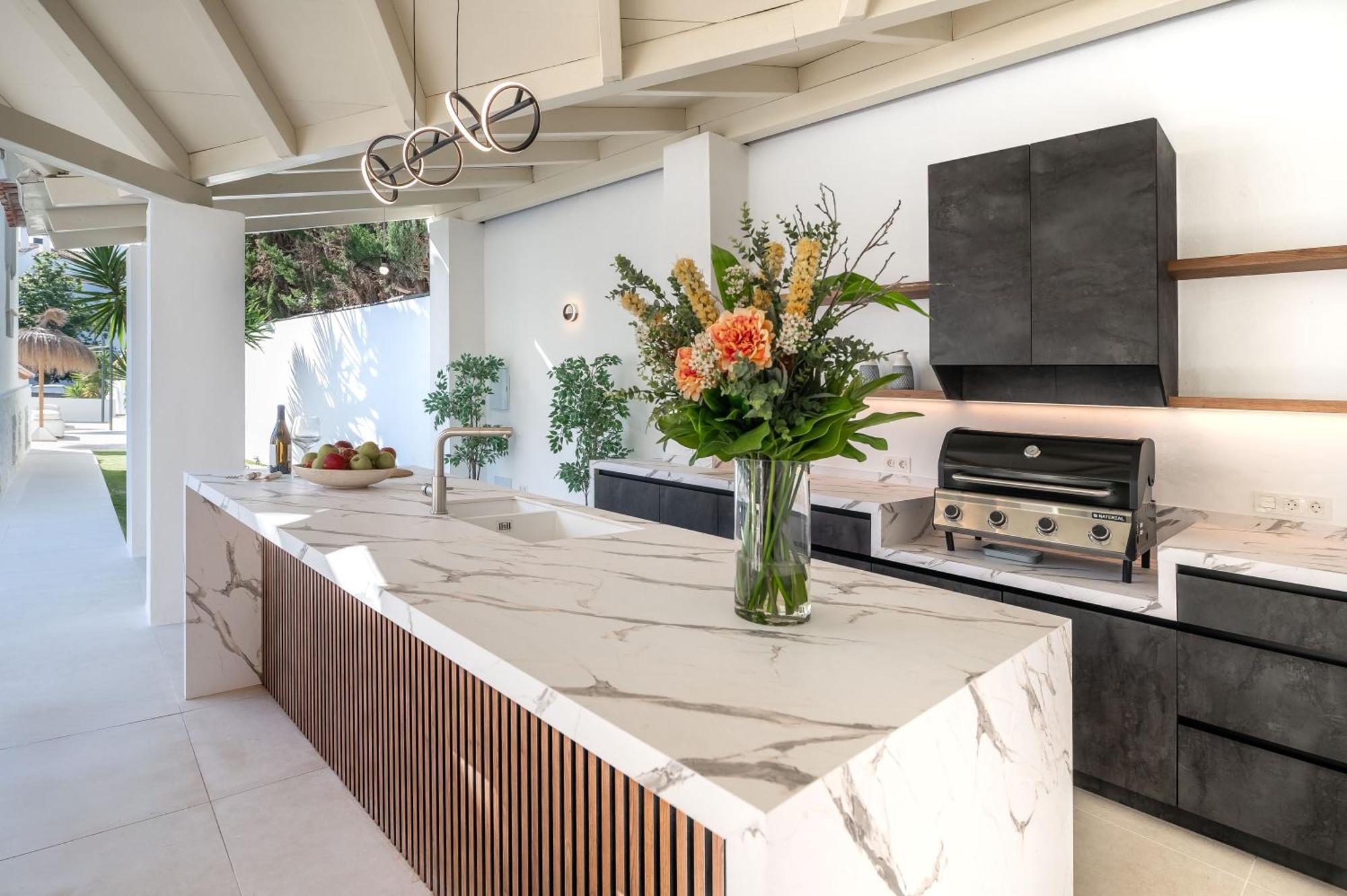 Vacation Marbella I Sunny Camelia Villa Heated Pool, Recently Renovated, Best Residential Neighborhood In Benalmadena, Short Walk To The Beach, Cinema Room Eksteriør bilde