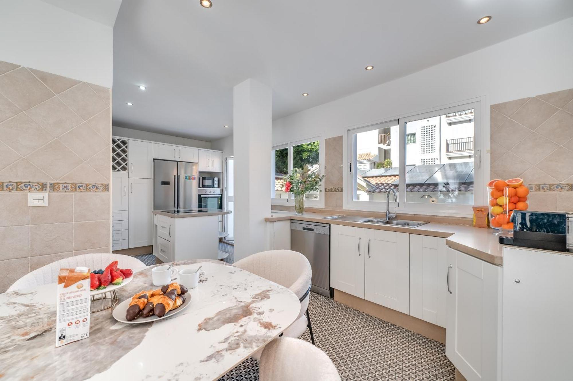 Vacation Marbella I Sunny Camelia Villa Heated Pool, Recently Renovated, Best Residential Neighborhood In Benalmadena, Short Walk To The Beach, Cinema Room Eksteriør bilde