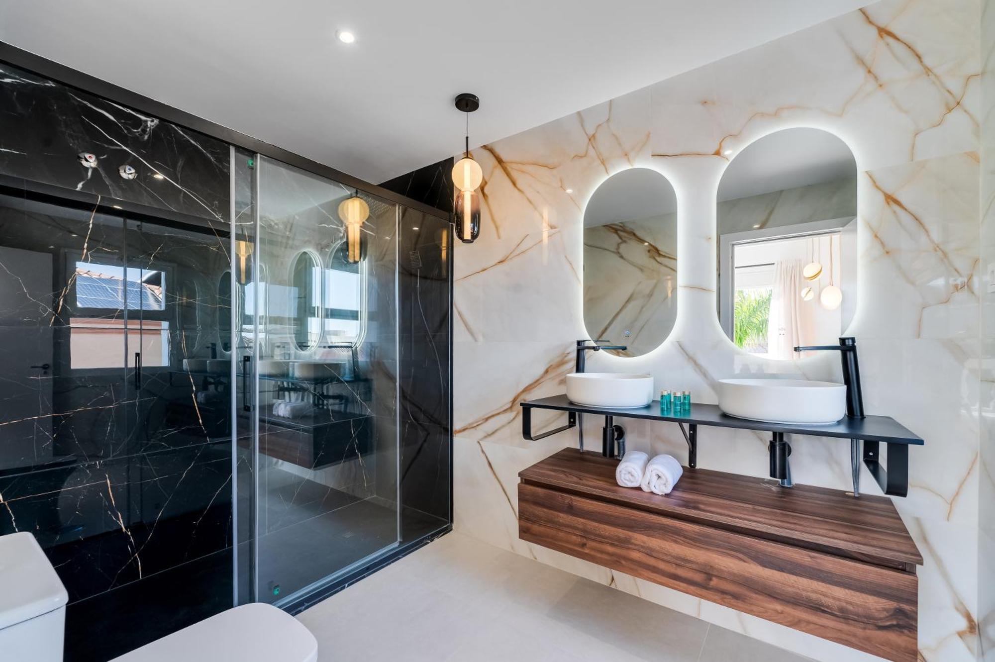 Vacation Marbella I Sunny Camelia Villa Heated Pool, Recently Renovated, Best Residential Neighborhood In Benalmadena, Short Walk To The Beach, Cinema Room Eksteriør bilde